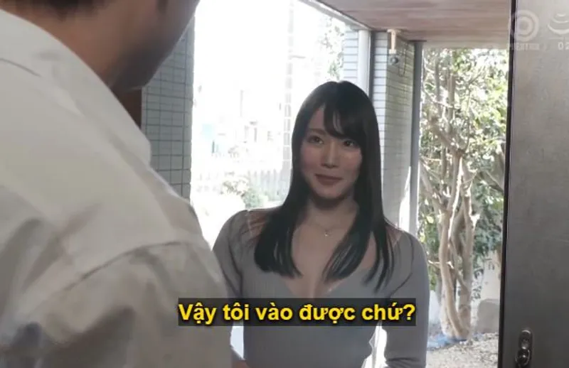 Người anh giàu có bị em gái xinh đẹp nhà bên kia đường, mới cưới chồng dọn về, dụ dỗ quan hệ.